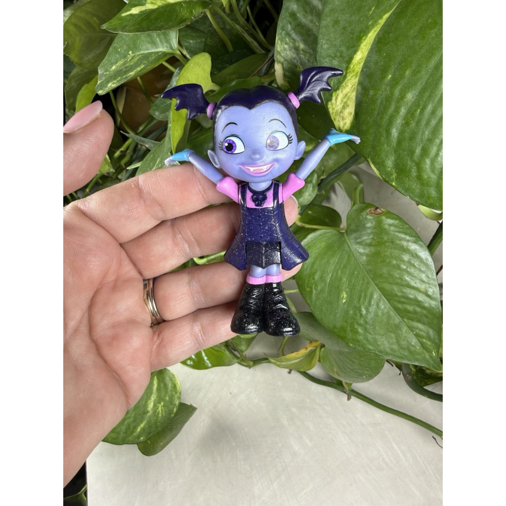 Disney VAMPIRINA Vee Hauntley FIGURE Vampire Girl Poppy Bridget Friend Toy 3.75”